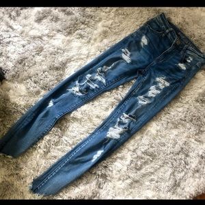 American Eagle Hi-Rise Distressed Jean Jeggings